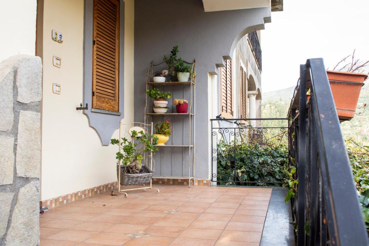 Villa Dei Fiori - Exclusive Villa With Garden In Sorrento Coast Vico Equense Zewnętrze zdjęcie
