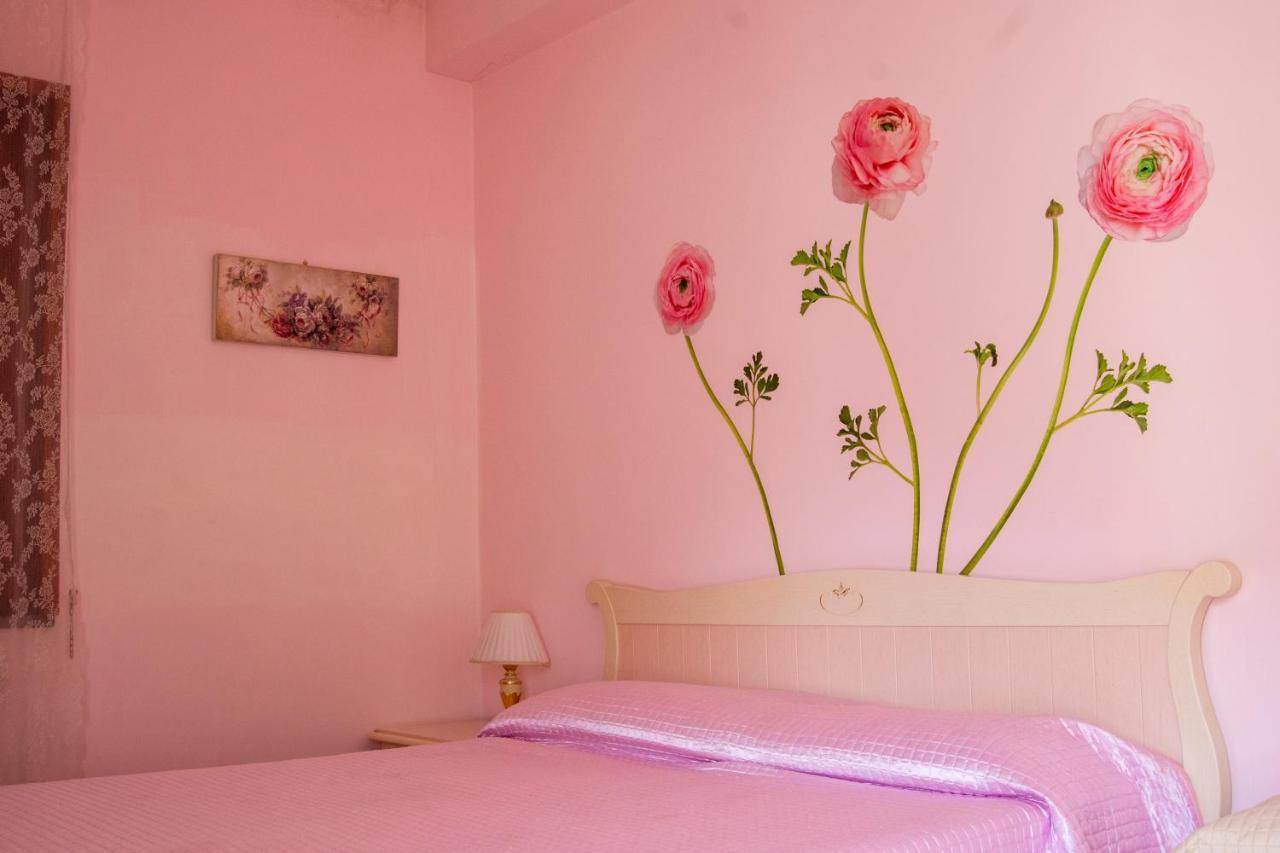 Villa Dei Fiori - Exclusive Villa With Garden In Sorrento Coast Vico Equense Zewnętrze zdjęcie