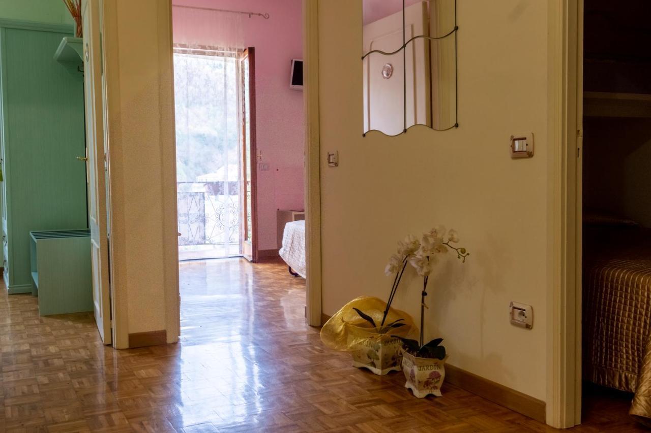 Villa Dei Fiori - Exclusive Villa With Garden In Sorrento Coast Vico Equense Zewnętrze zdjęcie