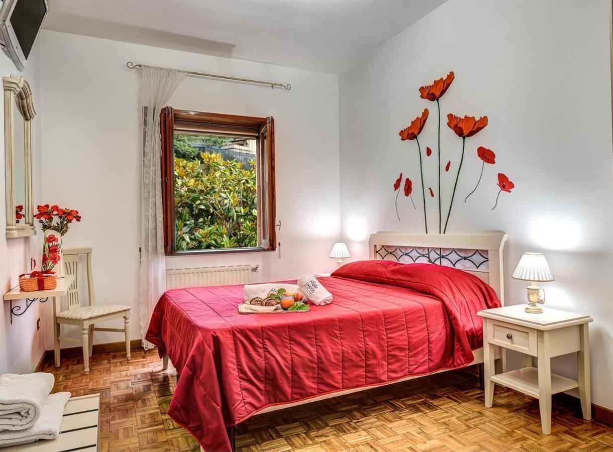 Villa Dei Fiori - Exclusive Villa With Garden In Sorrento Coast Vico Equense Zewnętrze zdjęcie