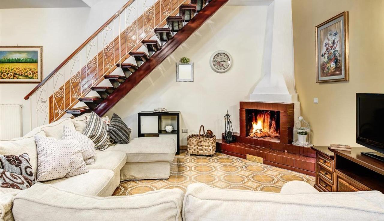Villa Dei Fiori - Exclusive Villa With Garden In Sorrento Coast Vico Equense Zewnętrze zdjęcie